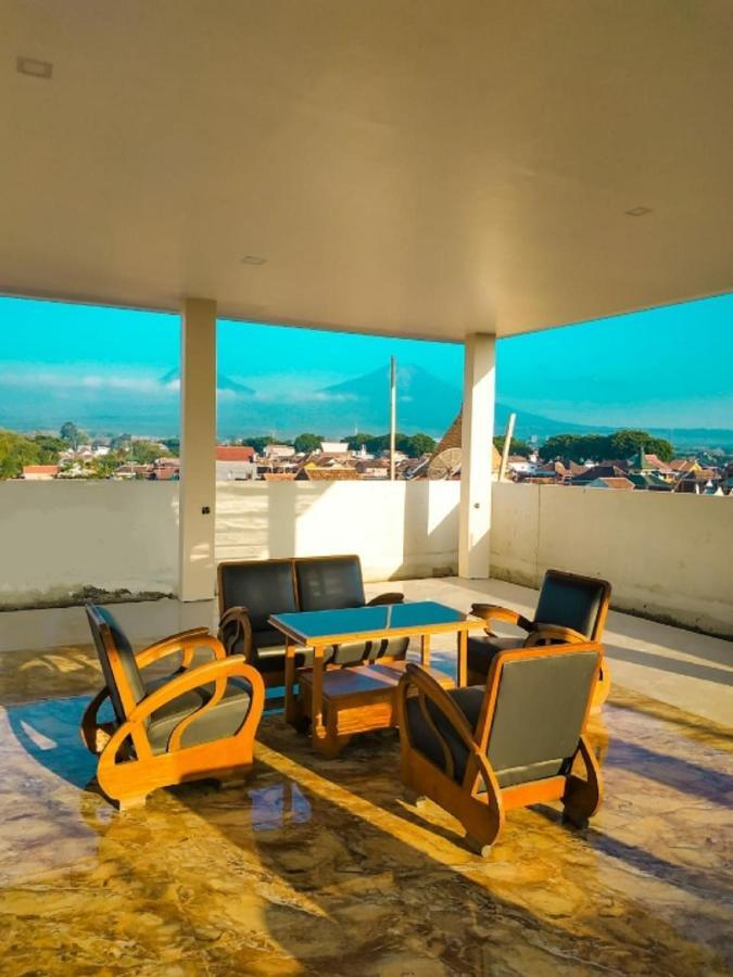Bluefire Homestay Syariah Banyuwangi  Dış mekan fotoğraf