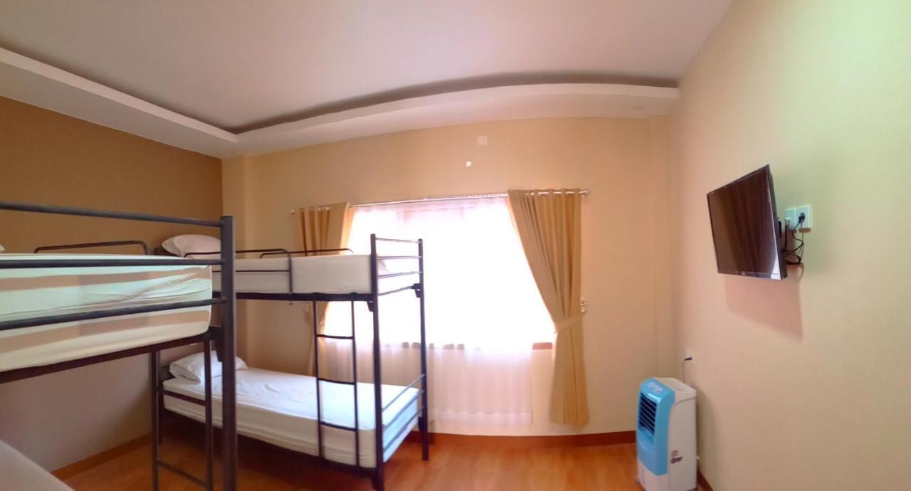 Bluefire Homestay Syariah Banyuwangi  Dış mekan fotoğraf